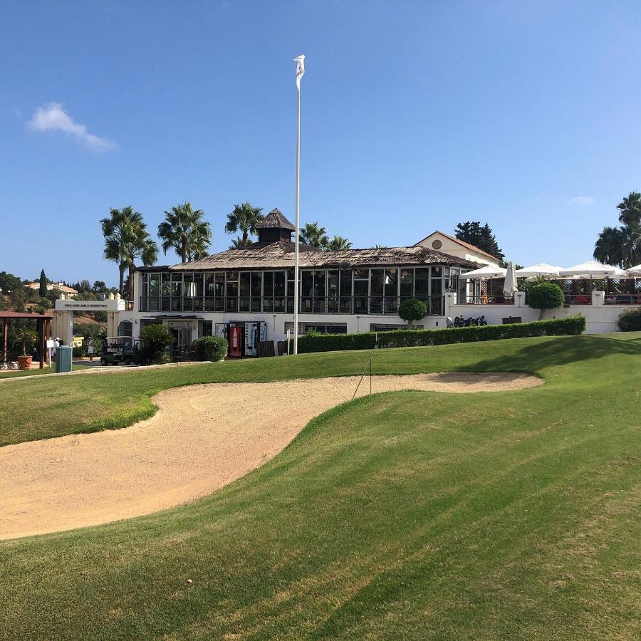 Ample Luxury Apart Fancy Marbella Golf & Padel Exteriér fotografie