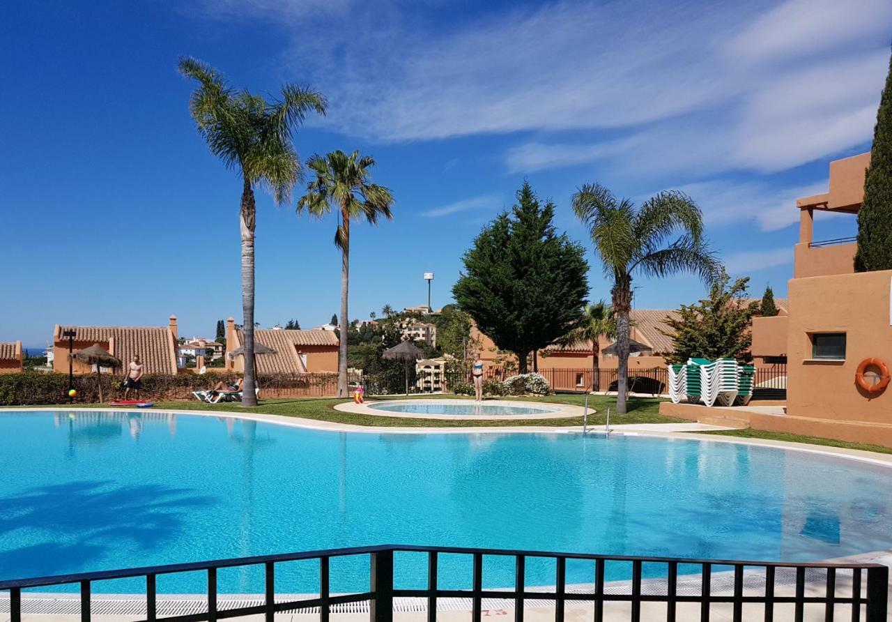 Ample Luxury Apart Fancy Marbella Golf & Padel Exteriér fotografie
