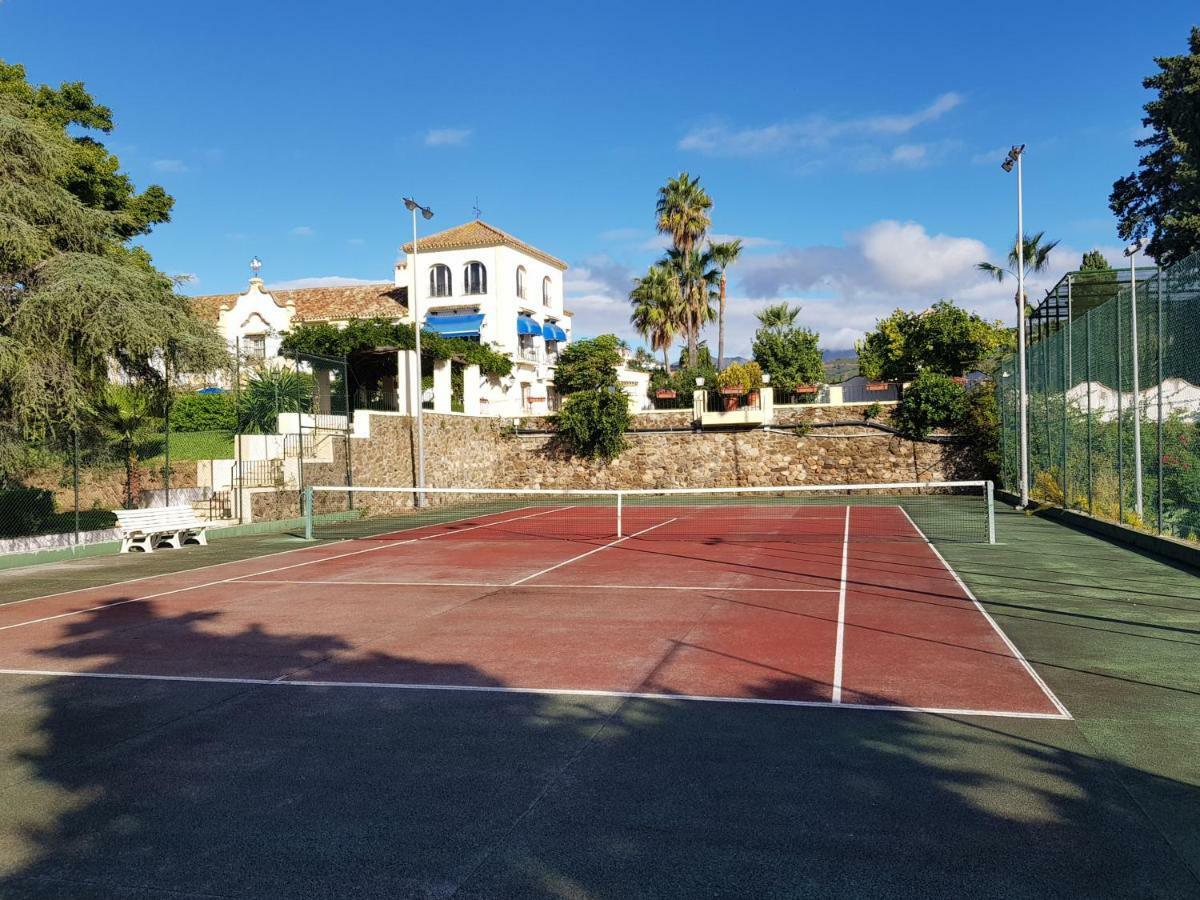 Ample Luxury Apart Fancy Marbella Golf & Padel Exteriér fotografie